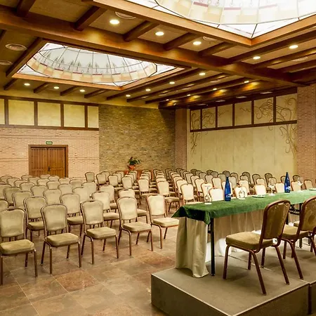 Hotel Comendador Carranque