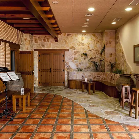 Hotel Comendador 4*