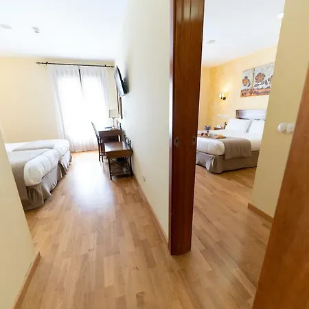 Hotel Comendador 4*